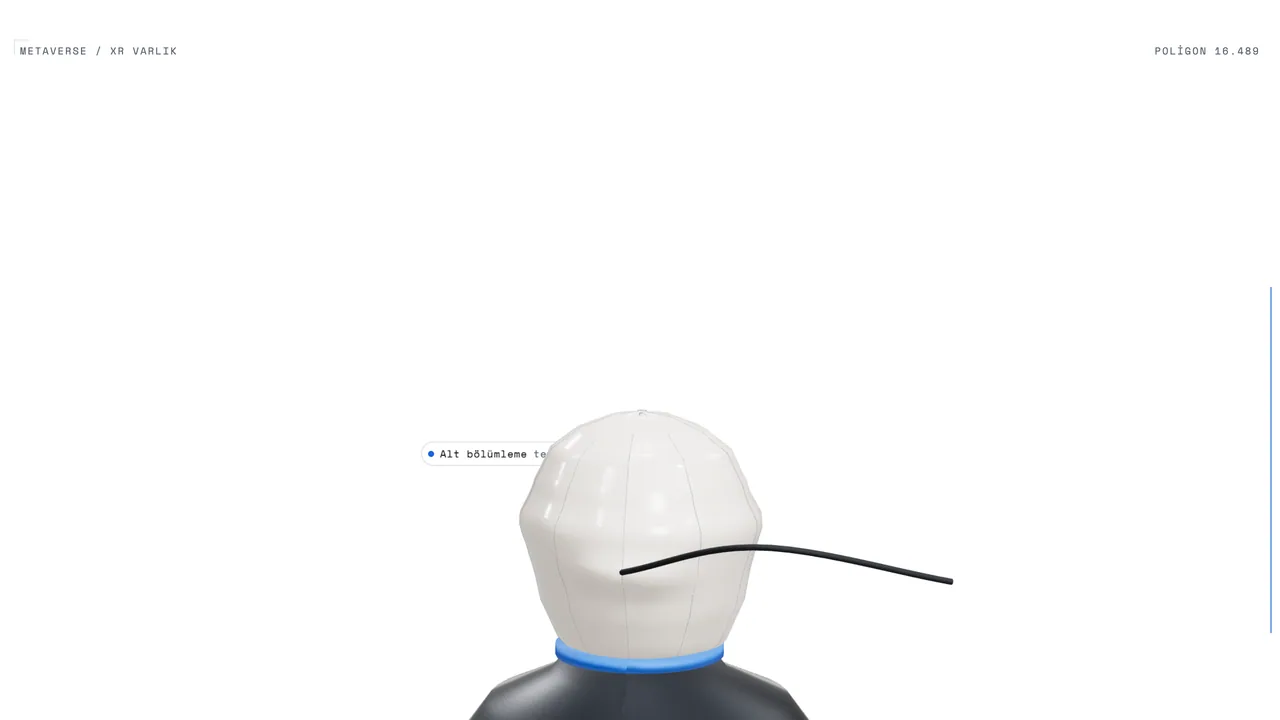 Stilize 3D avatar büstü; düşük poligonlu taban ile alt bölümlenmiş yüzeyin karşılaştırması
